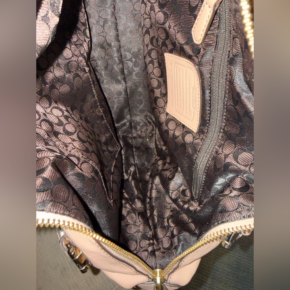 Coach Madison Rose Petal Pink Leather Bag with Crossbody Strap C1482-32405 - Picture 3 of 11